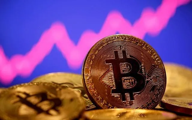 Bitcoin là 1 trong những đối thủ cạnh tranh lớn của dự án trên thị trường hiện nay