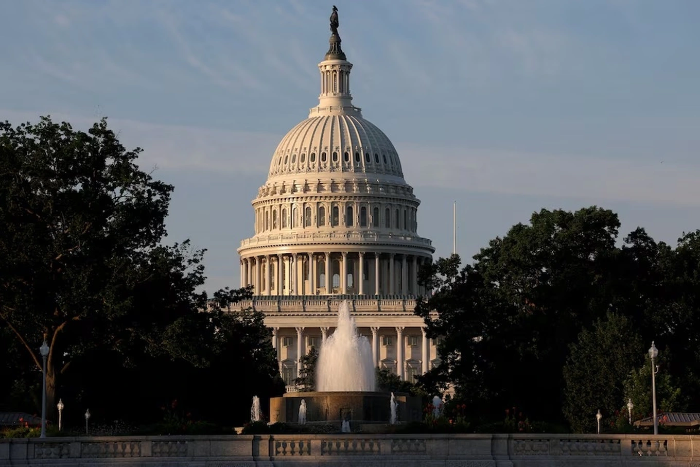 Chính phủ Mỹ sắp mở cửa trở lại sau 7 tuần