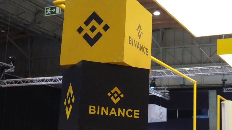 Việt nam siết chặt quản lý, Binance mất vị thế “một mình một sân”