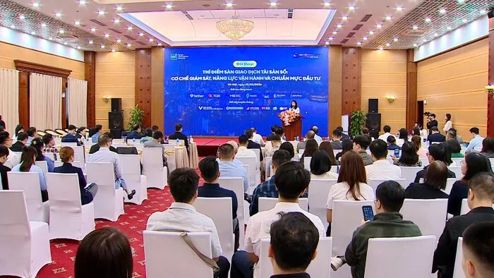 Sàn nội địa chưa hấp dẫn như sàn quốc tế nhưng lại có lợi thế về pháp lý 1 Tọa đàm “Thí điểm sàn giao dịch tài sản số: Cơ chế giám sát, năng lực vận hành và chuẩn mực đầu tư”.