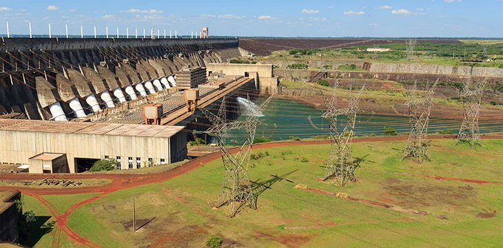 Nguồn năng lượng điện và đập thủy điện khổng lồ đã giúp các băng nhóm tội phạm đào Bitcoin.