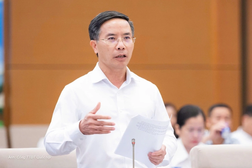Thống đốc Ngân hàng Nhà nước Phạm Đức Ấn phát biểu tại cuộc họp. Ảnh: Cổng TTĐT Quốc hội
